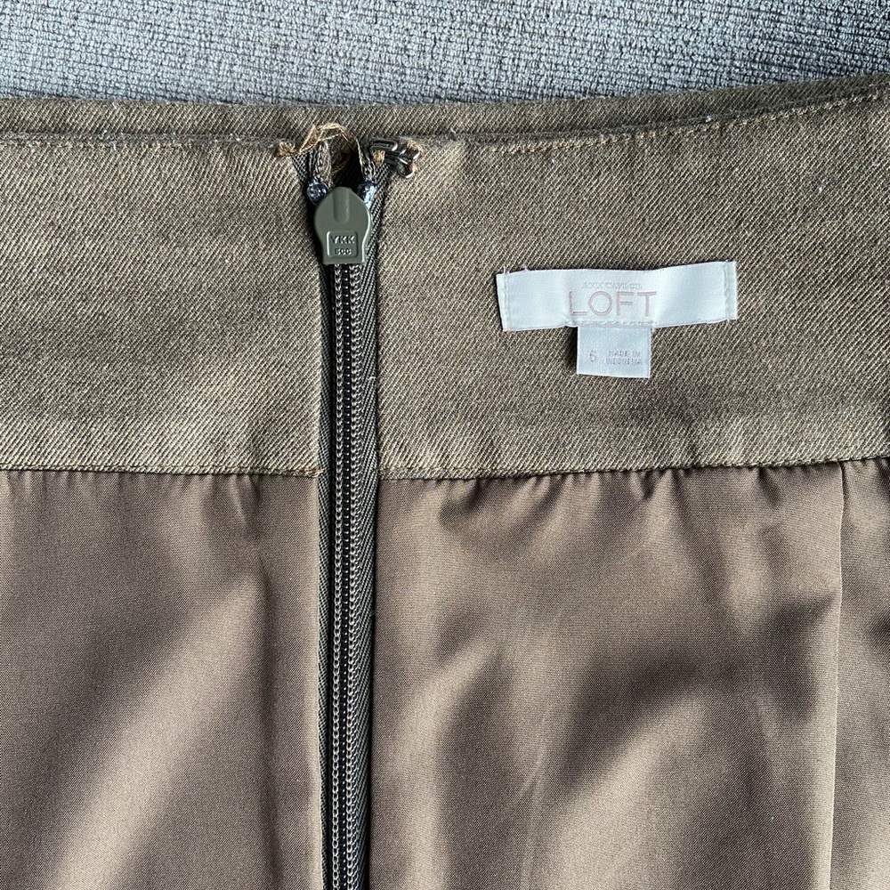 Mini skirt from Loft - Picture 5 of 7